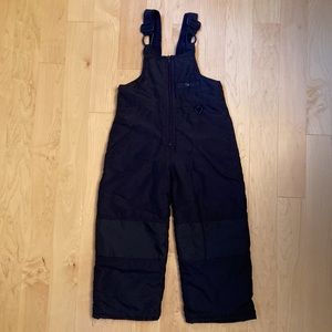 Boys Size 5 snow pants